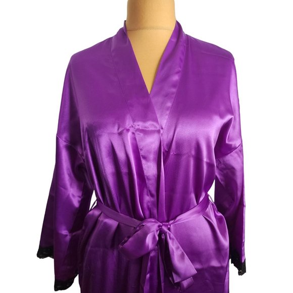 Victoria's Secret Womens Purple Silky Feeling Long Robe Size Small - Picture 6 of 10